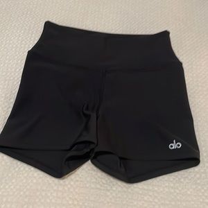 Alo Airlift High Waisted Shorts